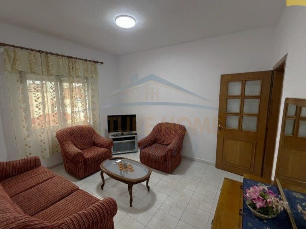 Qera, Apartament 1+1, Rruga e Elbasanit, Tiranë.