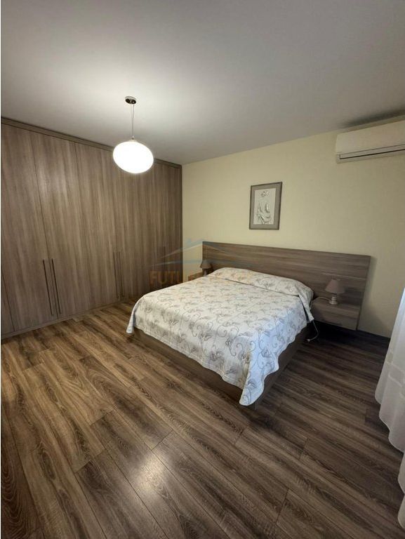 Qera, Apartament 2+1+2, Long Hill Residence, Tiranë.