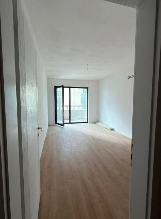 🏡 Apartament 1+1 për Shitje – Liqeni i Thatë, pranë Radisson