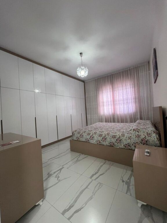 Tirane, rent 2+1 Apartment, 110 m². Price 750 € (Aviation Field. Dafinave Street)