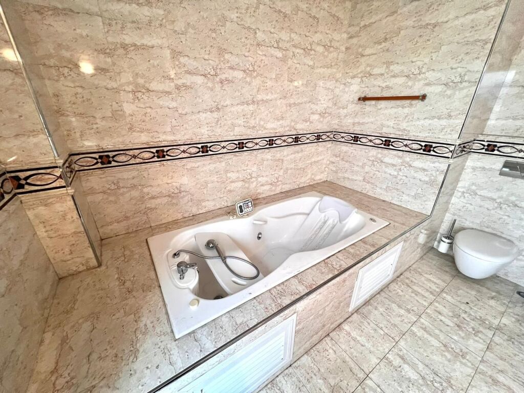 In Affitto: Duplex &amp; Verande Giganti + 2 Posti Auto 📍Via Elbasanit - Mulino || 4500€/mese