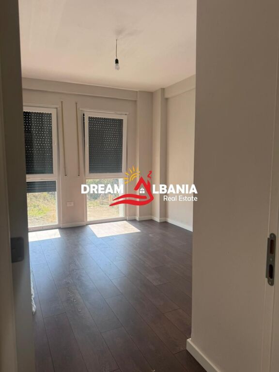 For rent apartment 2+1+2+parking included at the end of Bulevardi i Ri (ID 42215470)