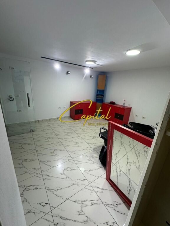SHOP FOR RENT 50 M2 SELVIA 55,000 LEKE