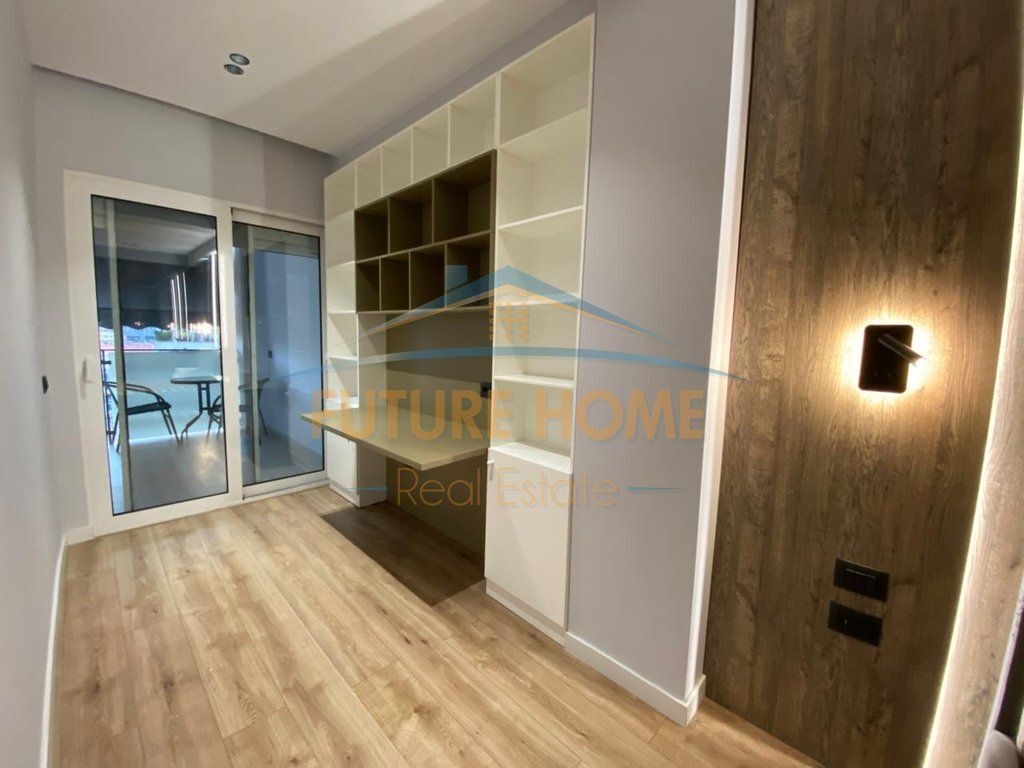 Qira, Apartament 2+1, Myslym Shyri