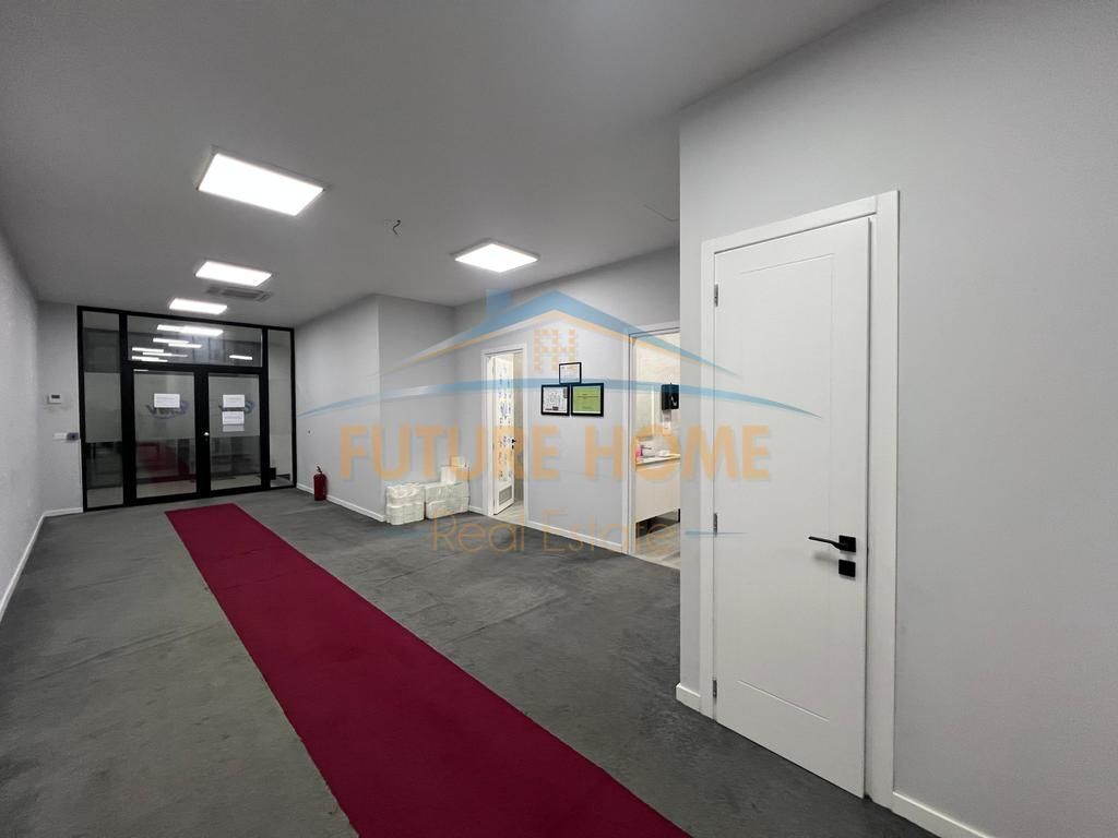 Rent, Space+2 Parking Spaces, Hoxha Tahsim Street