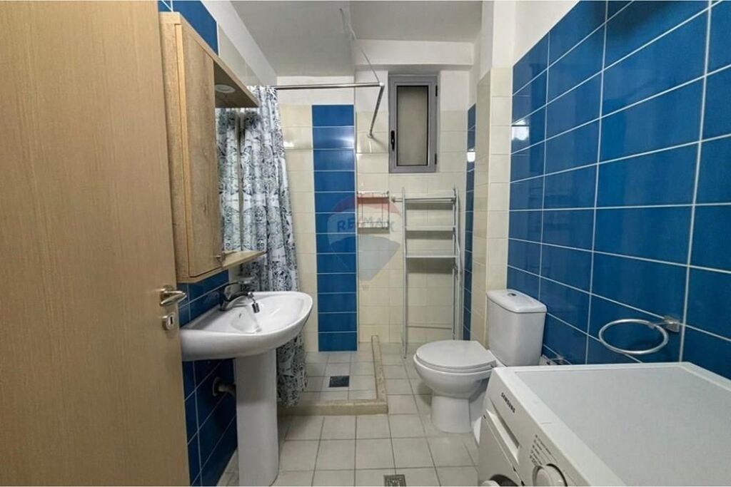 🏡 APARTMENT 2+1+2 FOR RENT – INDEPENDENCE SQUARE, VLORA