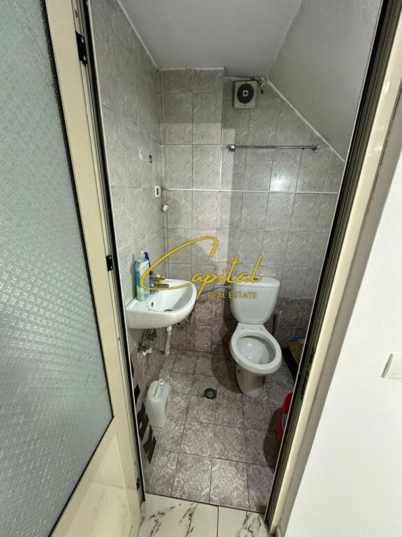 SHOP FOR RENT 50 M2 SELVIA 55,000 LEKE