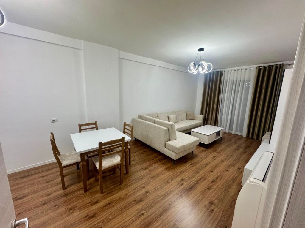 📣 QERA SUPER Apartament 1+1 📍 Kompleksi E88, Prane Karburant Kupola, Laprake 🛣️ Rruga "Dritan Hoxha" ✨