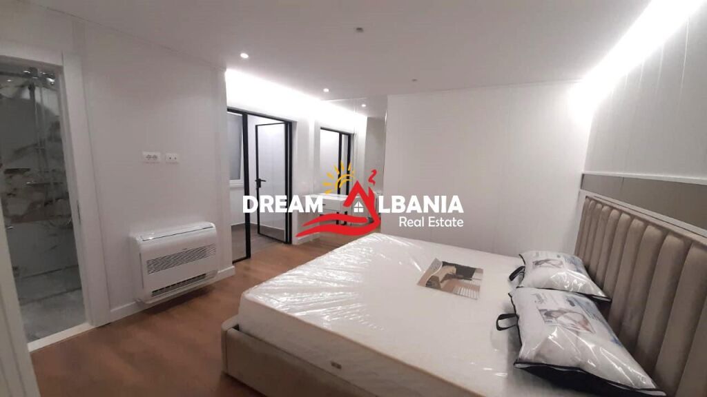 Super Appartamento di Lusso 2+1+2+garage in affitto a Bllok via Sami Frasheri (ID 42214523).