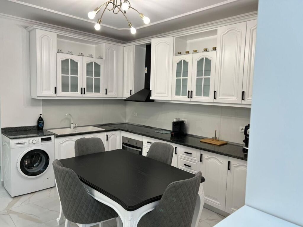 Apartment 2+1+2 at Willson Square