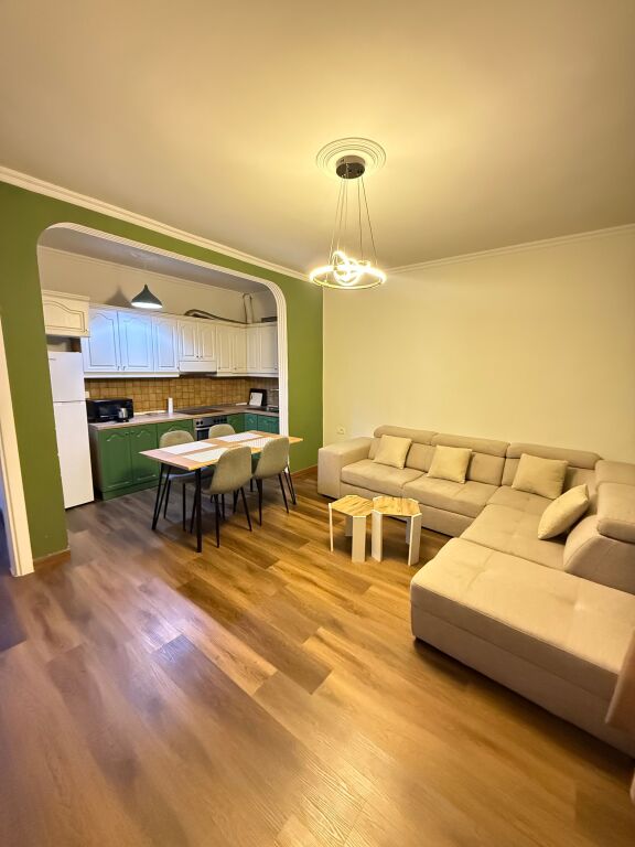 Sheshi willson apartment 2+1 for rent 800 euros negotiable