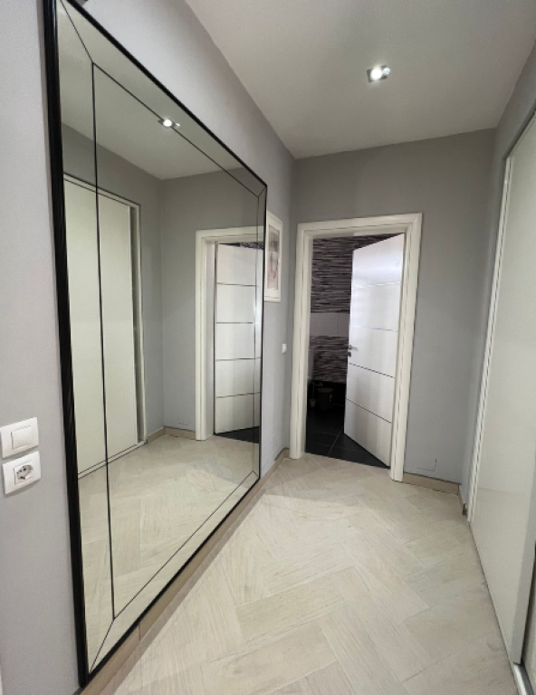🏠 Apartment 2+1 for Rent – Dritan Hoxha Street  