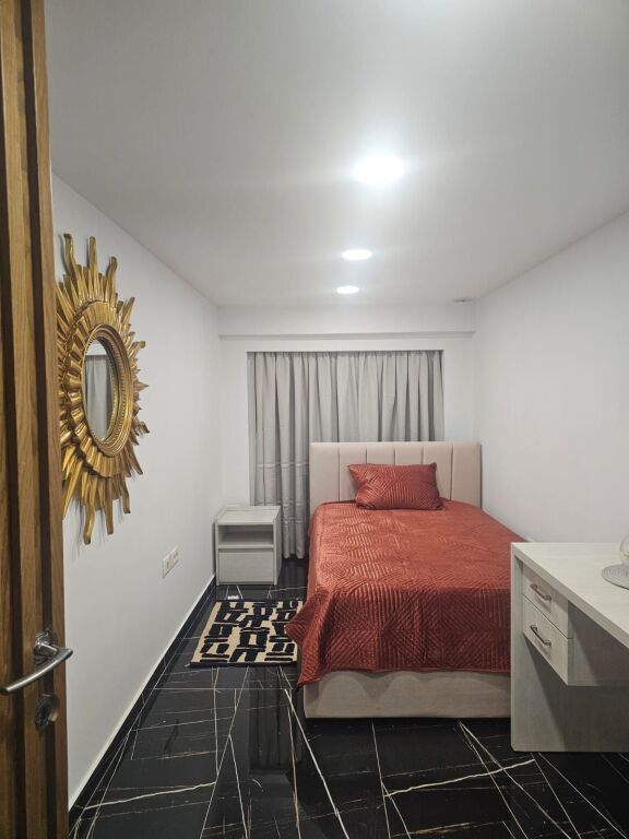 APARTAMENT 2+1 PER QERA TEK FUSHA E AVIACIONIT