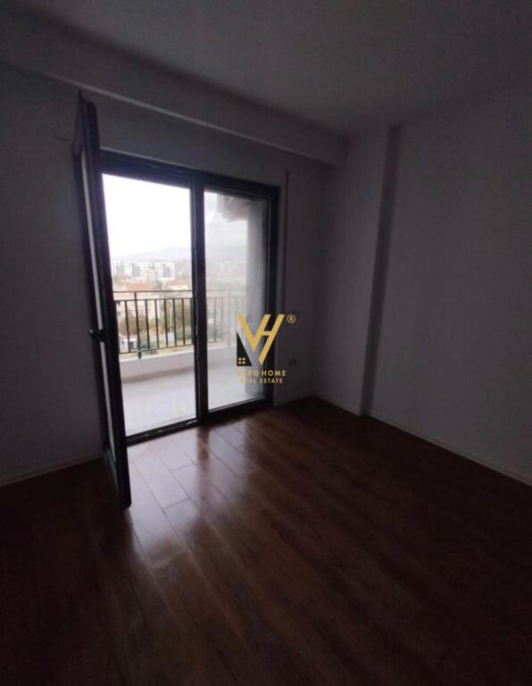 AFFITTASI APPARTAMENTO 1+1 IN VIA BULEVARDI I RI 500 EURO