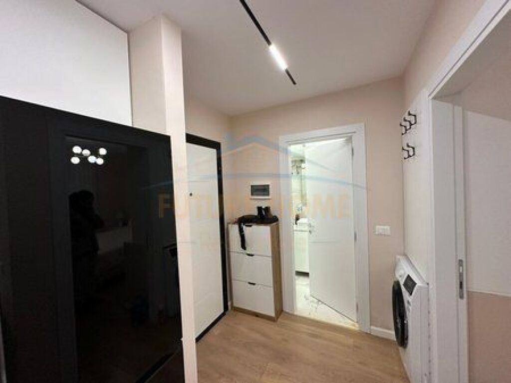 Shitet, Apartament 1+1, Shkozë