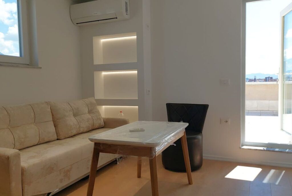 APPARTAMENTO IN AFFITTO 1+1 STAZIONE DEL TRENO 50.000 LEKE