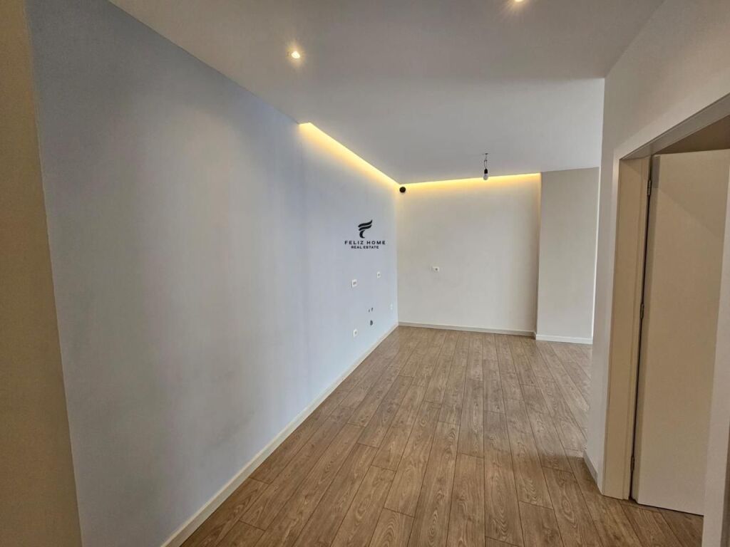 FOR SALE APARTMENT 3+1 ZOGU ZI 330,000 EURO