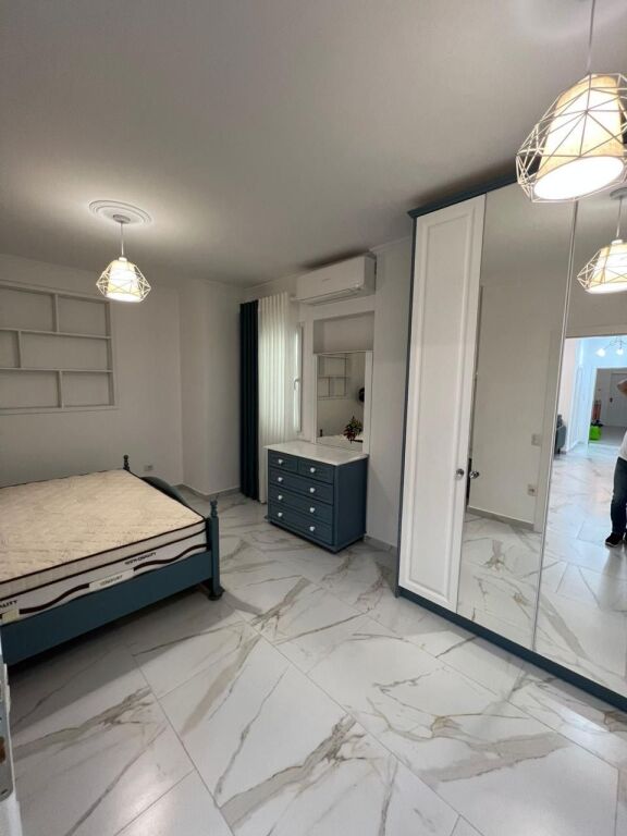Apartment 2+1+2 at Willson Square