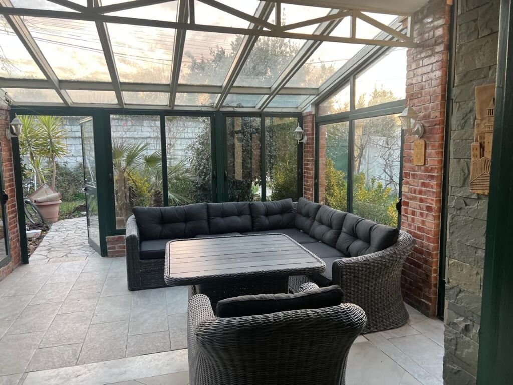 VILE PER QERA NE SAUK