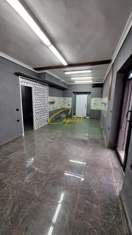 BUSINESS PREMISES FOR RENT 62 M2 21 DECEMBER 60,000 LEKE