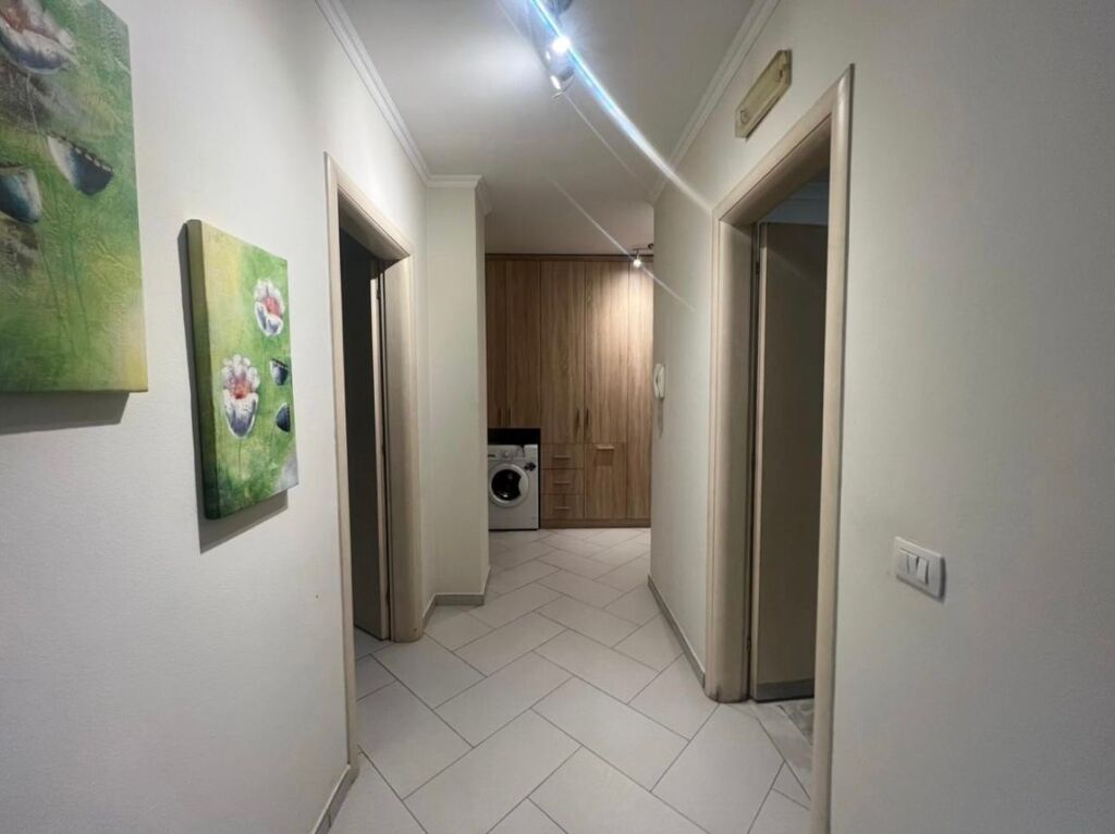 Apartament 2+1 per qira prane Delijorgjit