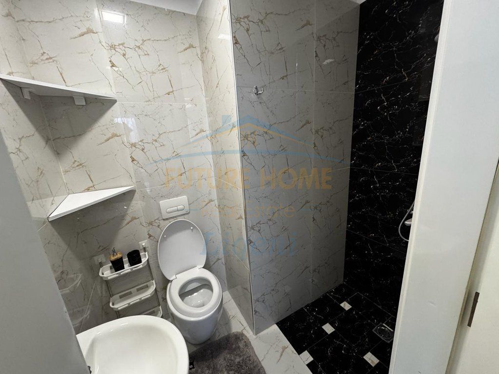 For sale, Apartment 2+1+2, Dry Lake, Tirana.
