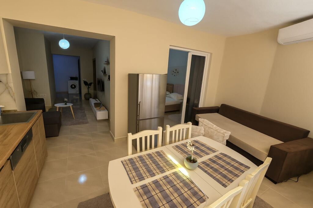 🏡 Appartamento 1+1 in affitto📍 Centro, Tirana💰 67.000 lek/mese