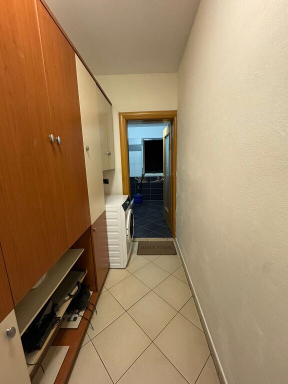 Apartament 2+1, Rruga e Durresit!