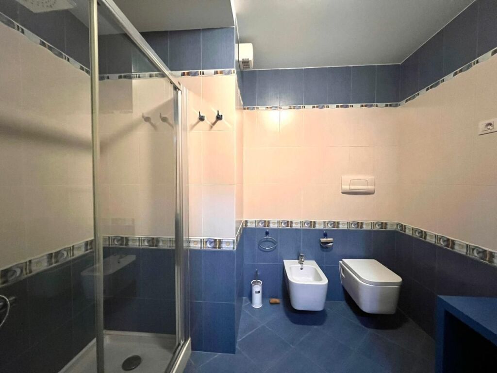 In Affitto: Duplex &amp; Verande Giganti + 2 Posti Auto 📍Via Elbasanit - Mulino || 4500€/mese