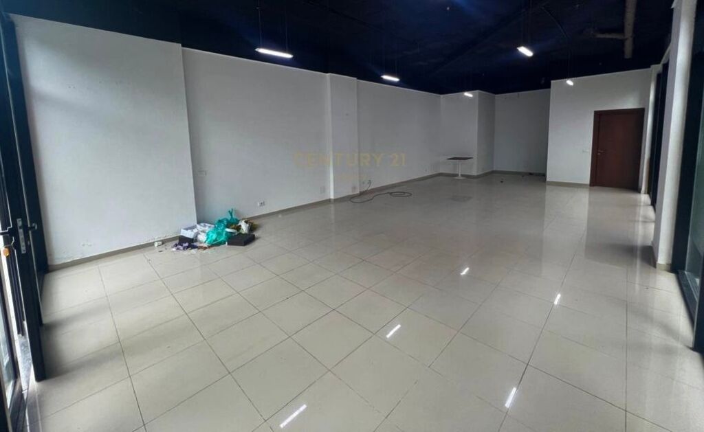 Njesi per qira ne Fresk, mbi Restorant Fresku