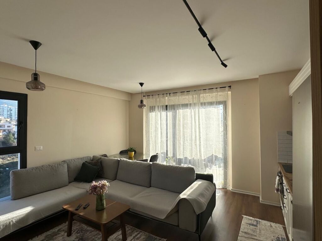 Appartamento 2+1 in affitto a Kinostudio
