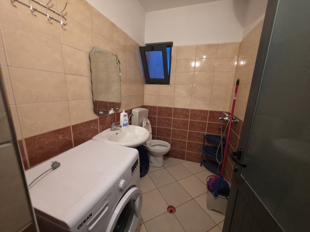 Apartament 1+1 me Qira – Zona Kristal Center