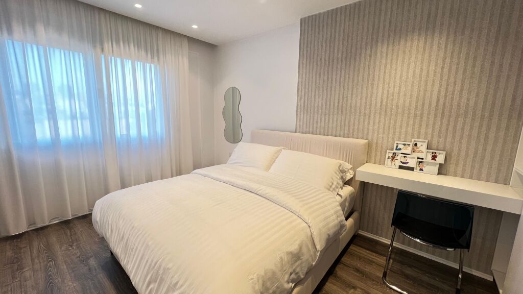 Super apartment 1+1 for rent at 21 Dhjetori