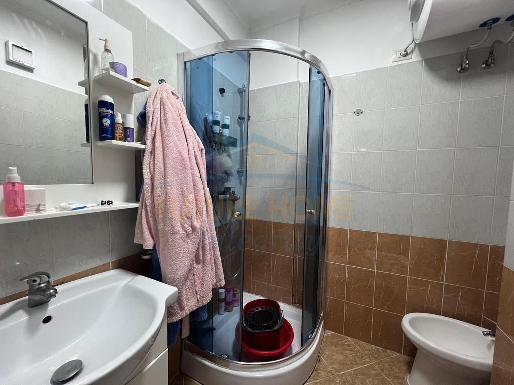 For sale, 2+1 Apartment, Zogu i Zi, Tirana.