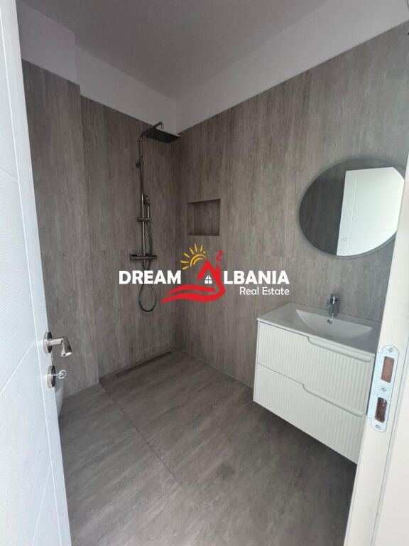 For rent apartment 2+1+2+parking included at the end of Bulevardi i Ri (ID 42215470)