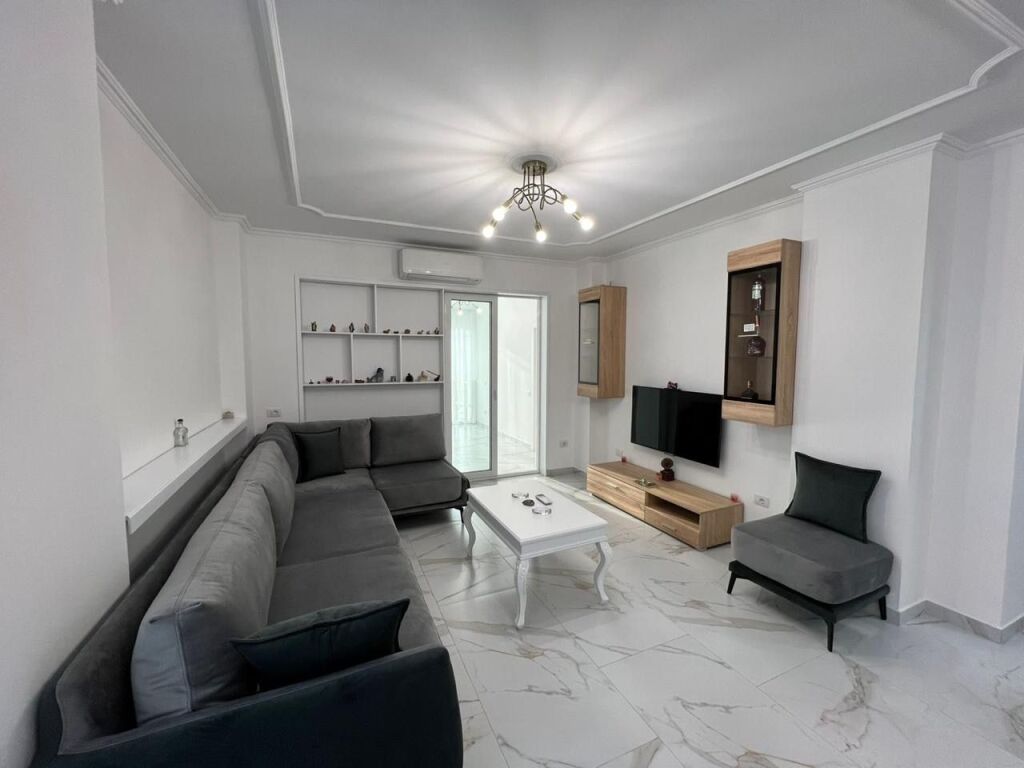 Apartment 2+1+2 at Willson Square