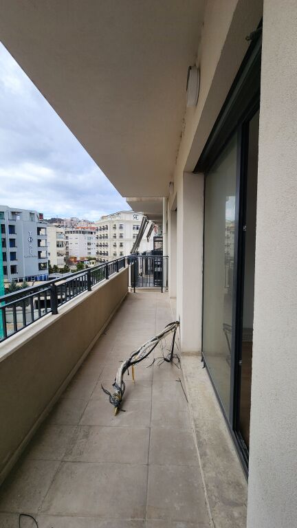 Apartament 1+1 për Shitje – Liqeni i Thatë, pranë Radisson