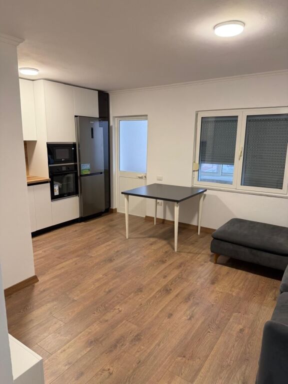 Apartment 2+1 for rent near Qemal Stafa school