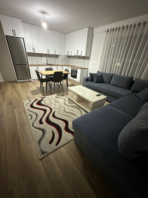 Apartament me qera 2+1+BLLK 5 Maj 400€