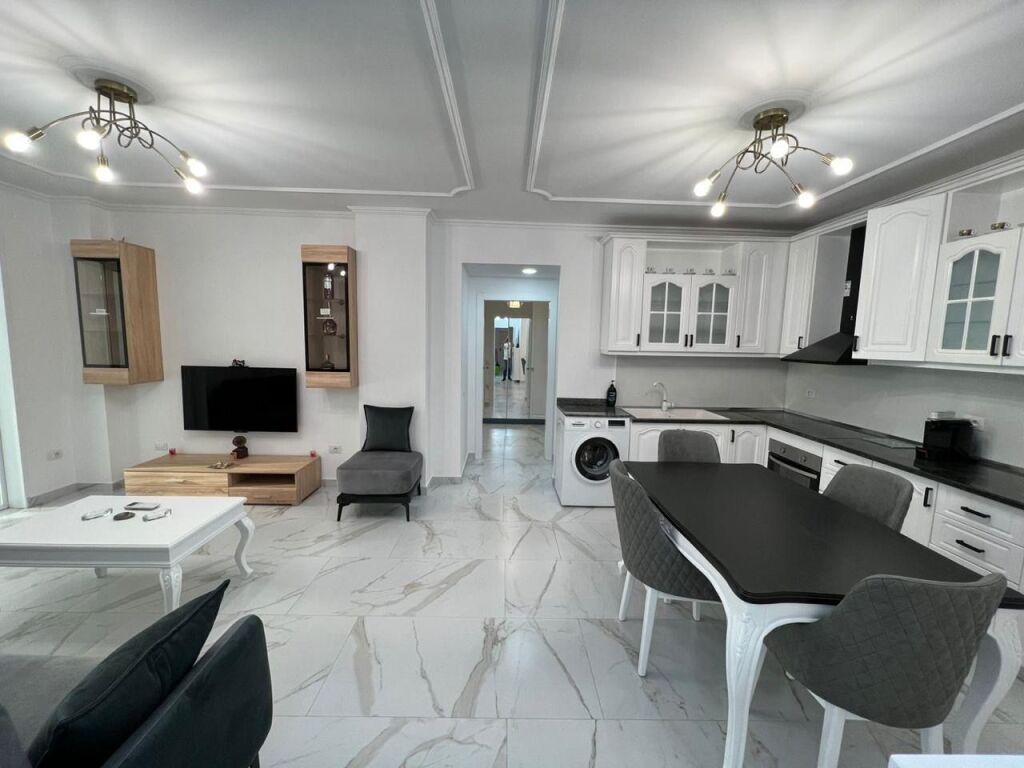 Apartment 2+1+2 at Willson Square