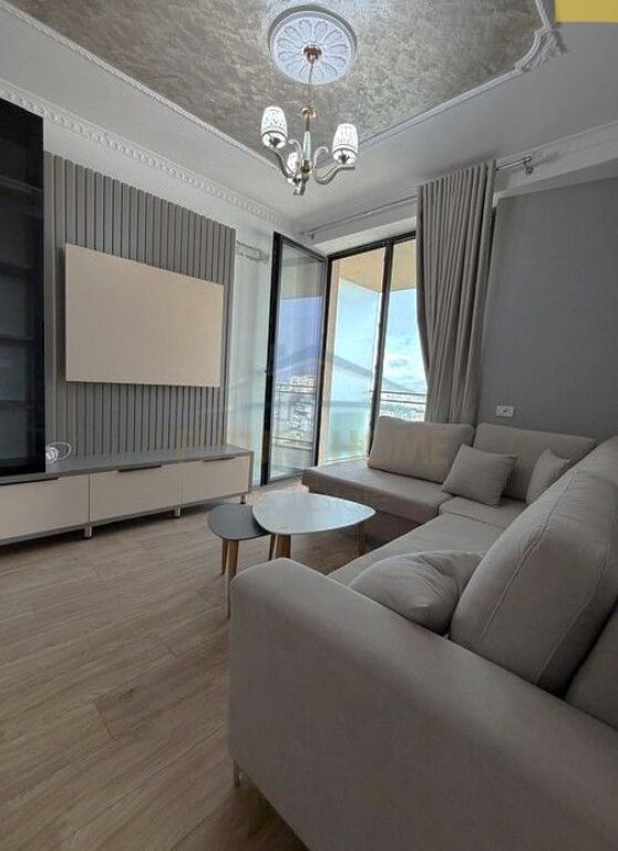 Qera, Apartament 2+1+Post Parkimi,Rezidenca Golden Tower,Mine Peza