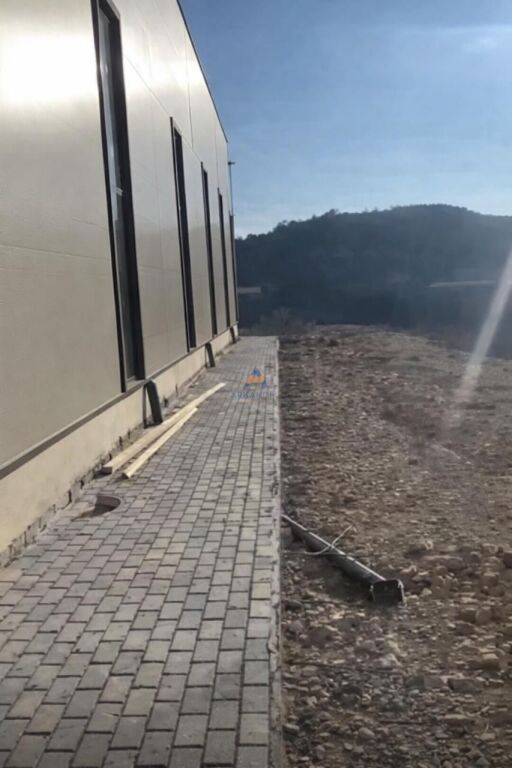 INDUSTRIAL WAREHOUSE FOR SALE "PEZË E MADHE – MEZEZ " 5,500,000 EURO