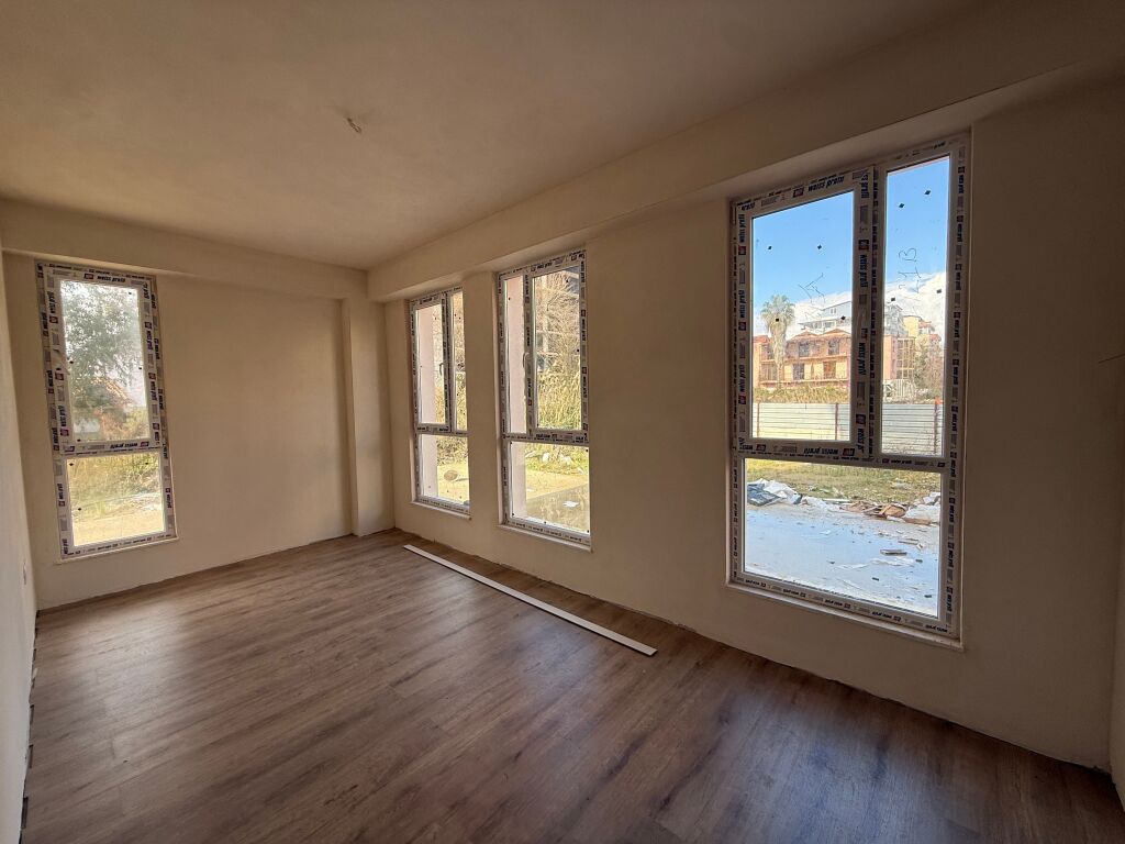 Apartament 1+1 ne golem ndertim i ri