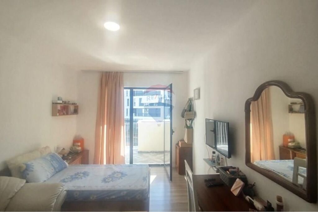 Apartment 3+1+2 for sale at 5 Maji