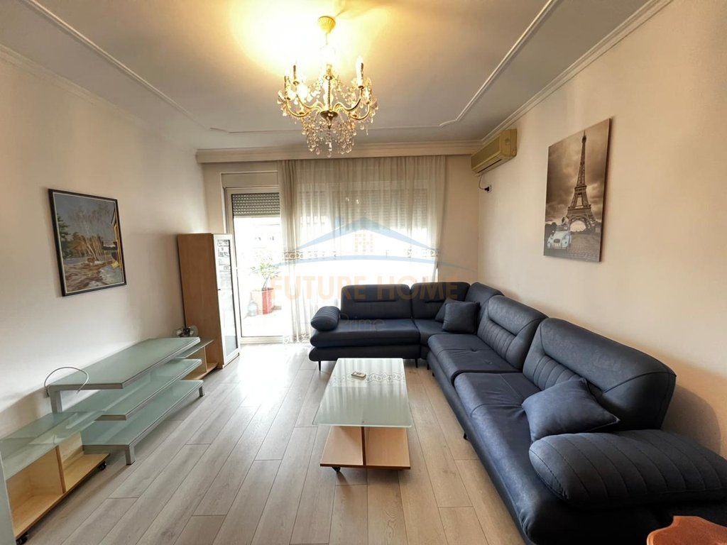 Affitto, Appartamento 2+1, Bllok, Tirana