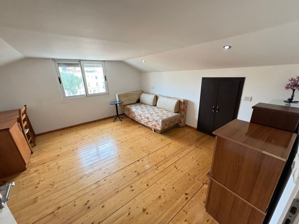 🏡 Duplex 3+1+2 in Vendita – Via Dibrës (Medreseja)💰 154,000 €