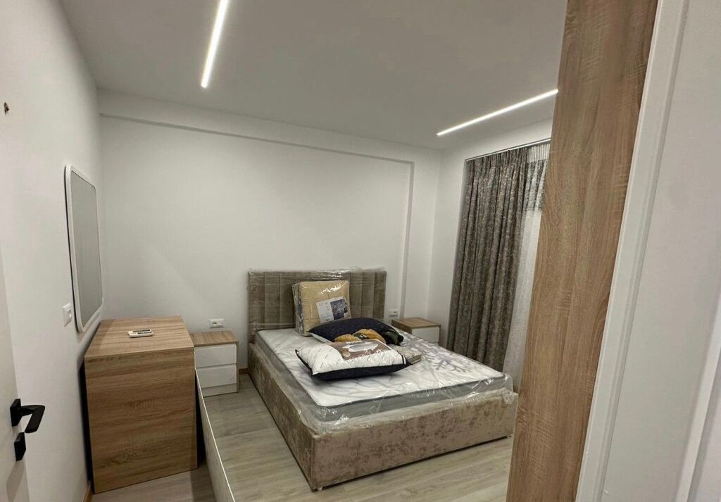 📌 Apartament me Qira 1+1 – Zogu i Zi
