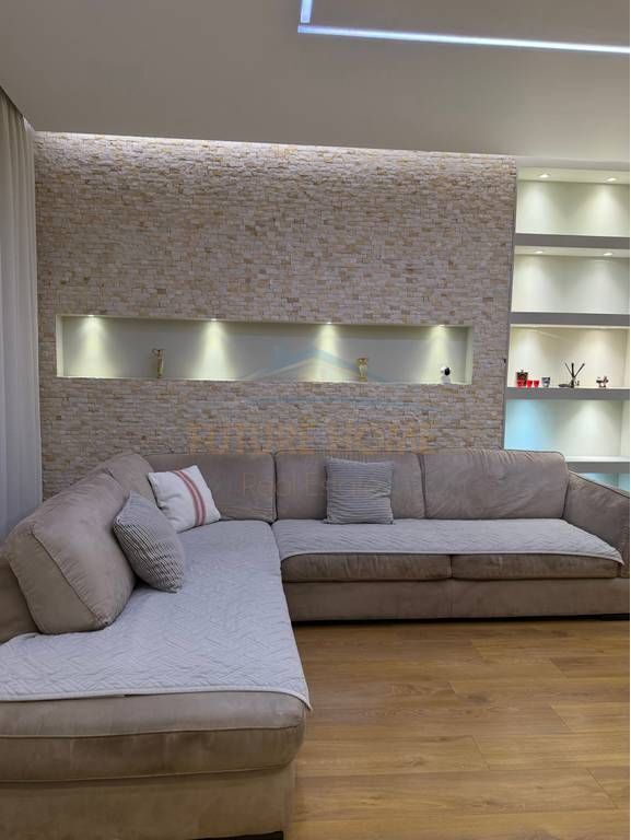 Sale, Apartment 2+1+2, Center, Tirana