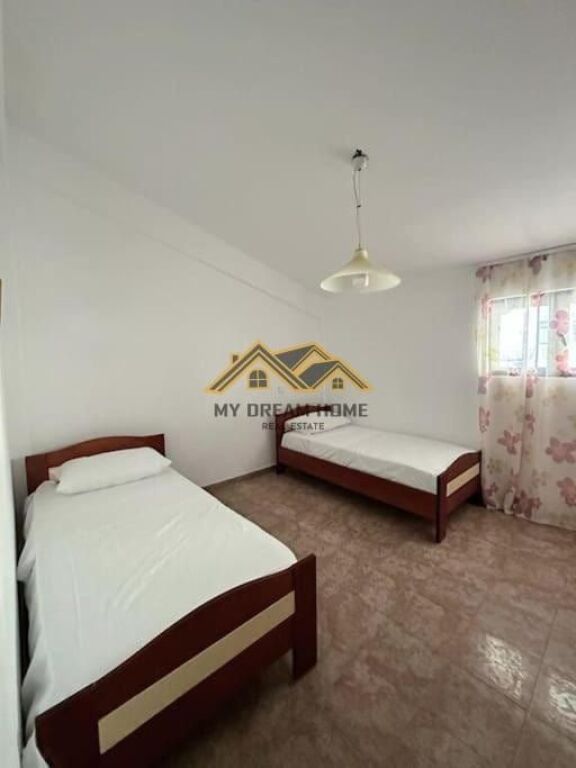 OKAZION SHITET PAPAFINGO 360m2 NE PLAZH, DURRES!