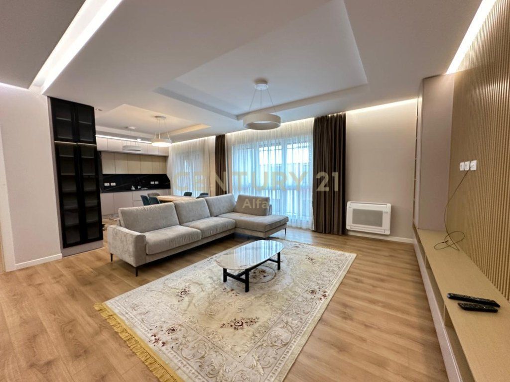 JEPET APARTAMENT 3+1 ME QIRA TEK LIQENI I THATE